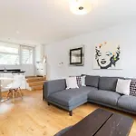 Luxury Central Camden Apartment C1