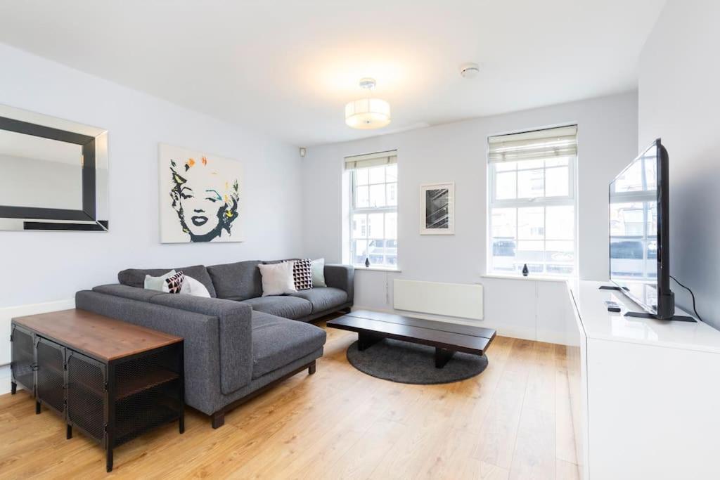 Luxury Camden C1 *